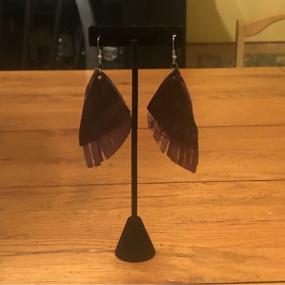 🌸Giving Brand Brown Native Earrings - Picture 2 of 7